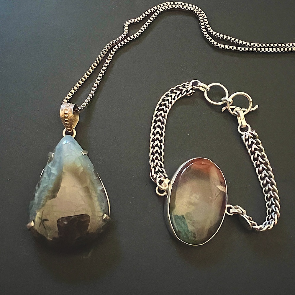 Solar Agate Pendant & Bracelet Set